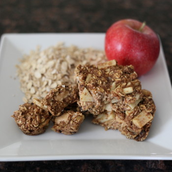 Amazing Peanut Butter Apple Oatmeal Bars (Vegan and All Healthy!)