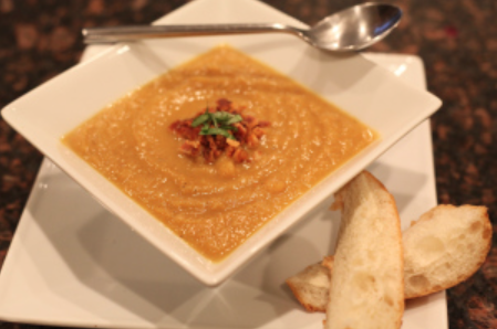 Healthy Butternut Squash and Apple Soup with Curry and Cinnamon