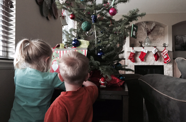 Holiday Tradition Unwrapped: Small Kids Gifts Leading Up to Christmas Day